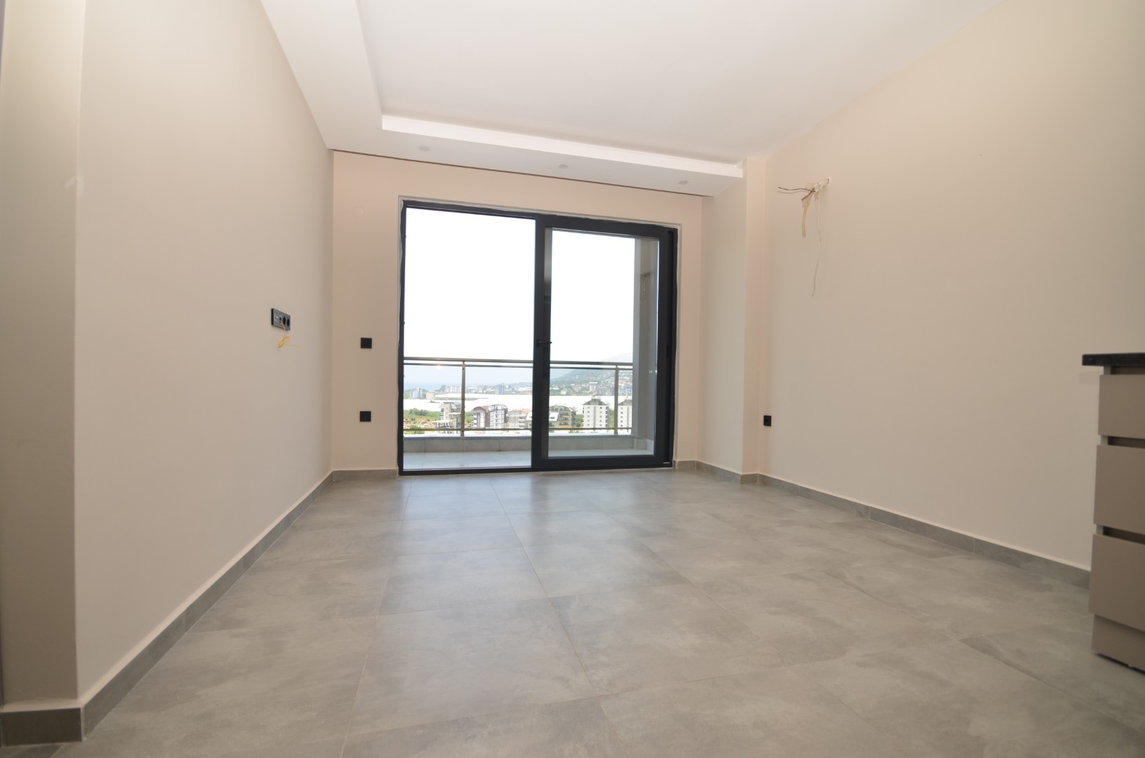 1+1 Wohnung mit Poolblick in Demirtaş Shine Residence | 850 m zum Meer