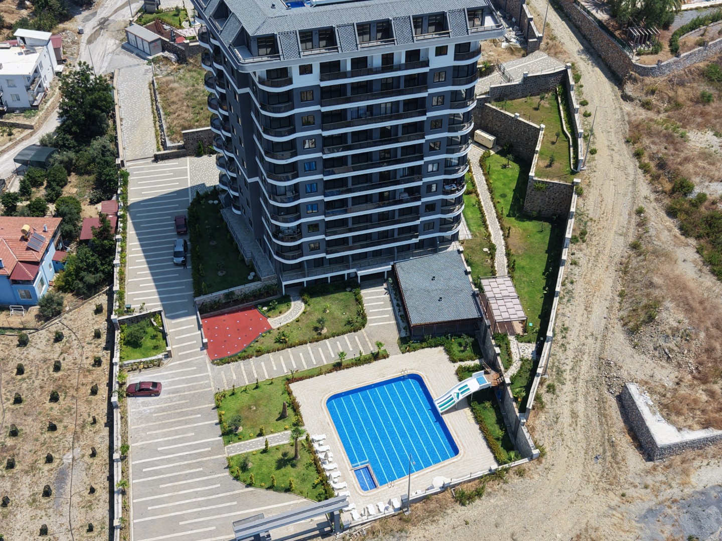 1+1 Wohnung mit Poolblick in Demirtaş Shine Residence | 850 m zum Meer