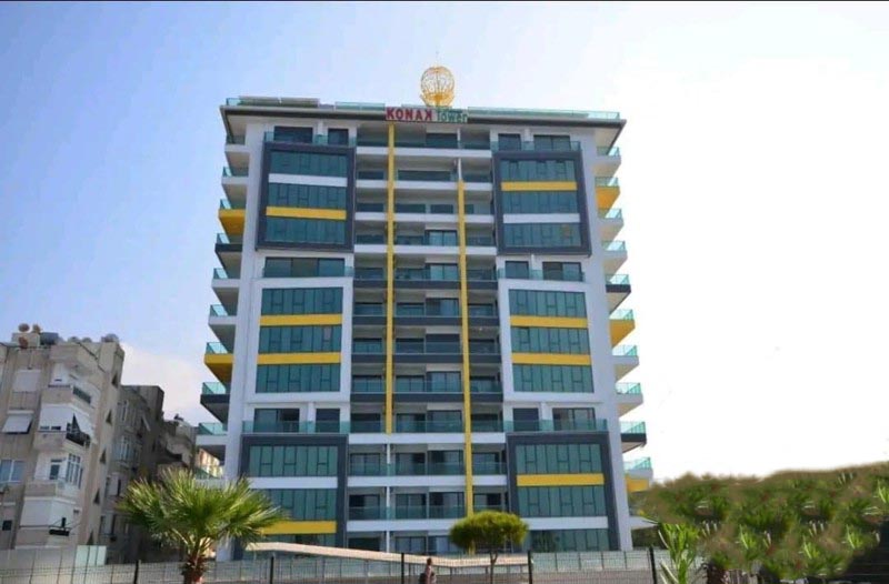 Apartment with big terrace in Oba
