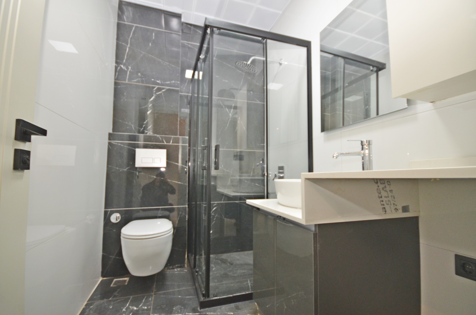 Fully Furnished 2+1 Garden Duplex with Sea & Pool Views in Kargıcak Kavi Velux Residence