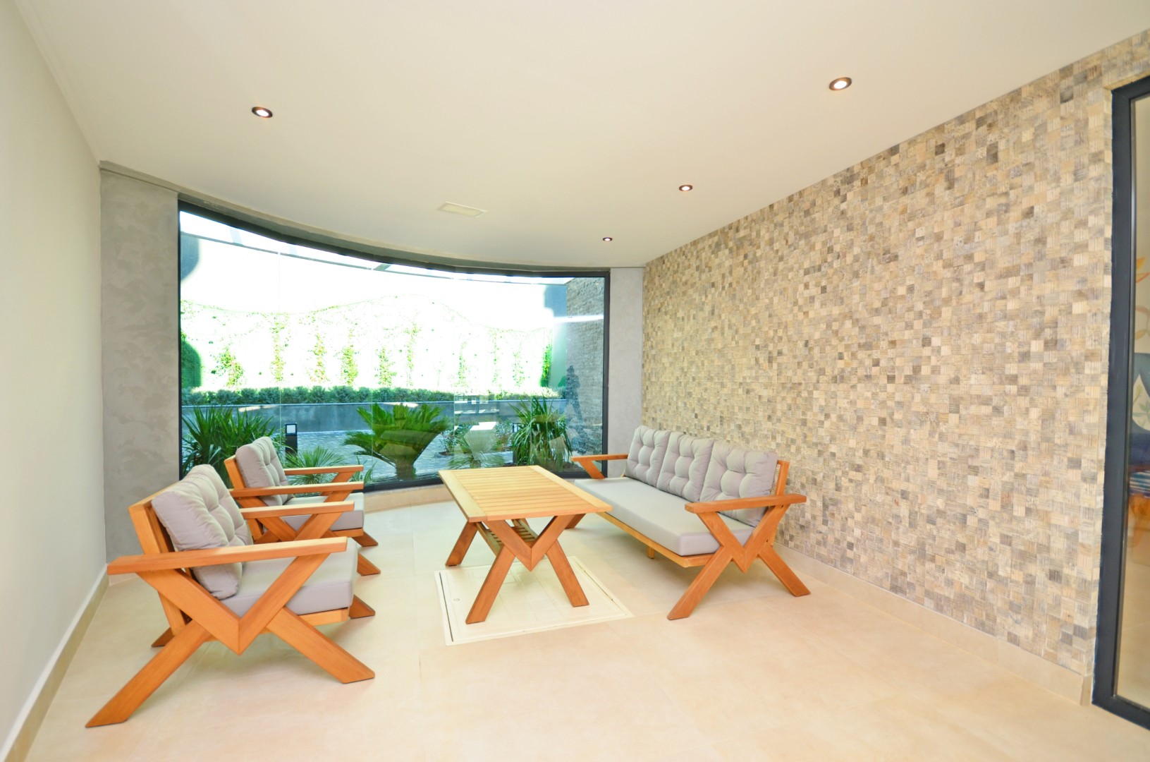 Fully Furnished 2+1 Garden Duplex with Sea & Pool Views in Kargıcak Kavi Velux Residence