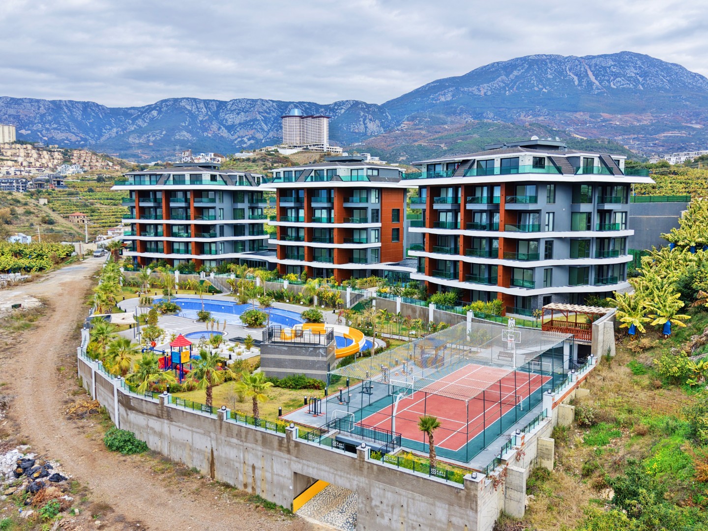 Fully Furnished 2+1 Garden Duplex with Sea & Pool Views in Kargıcak Kavi Velux Residence