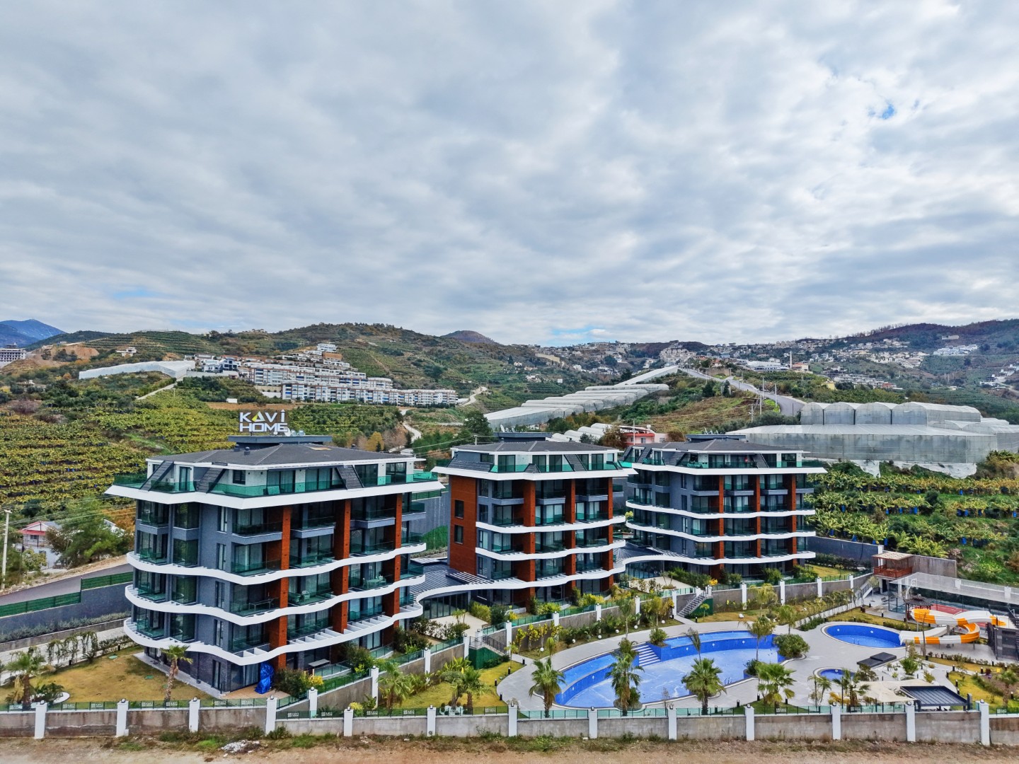 Fully Furnished 2+1 Garden Duplex with Sea & Pool Views in Kargıcak Kavi Velux Residence