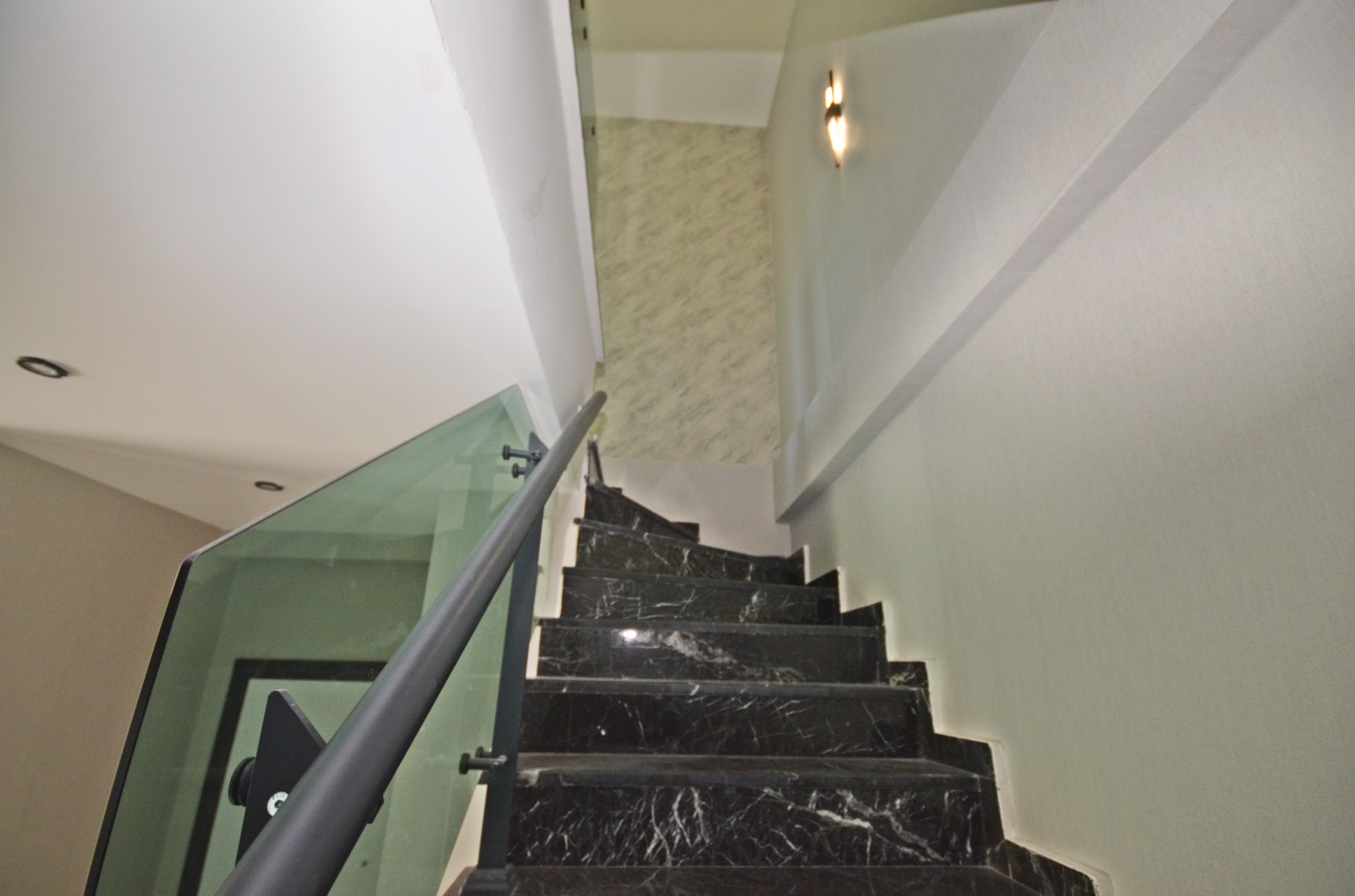 Fully Furnished 2+1 Garden Duplex with Sea & Pool Views in Kargıcak Kavi Velux Residence