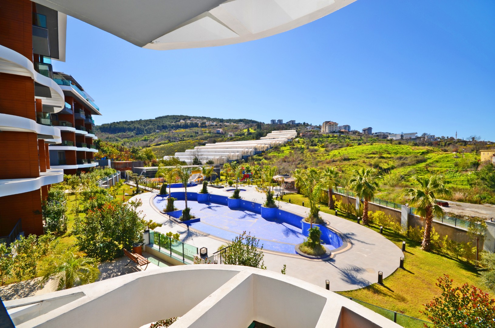 Fully Furnished 2+1 Garden Duplex with Sea & Pool Views in Kargıcak Kavi Velux Residence