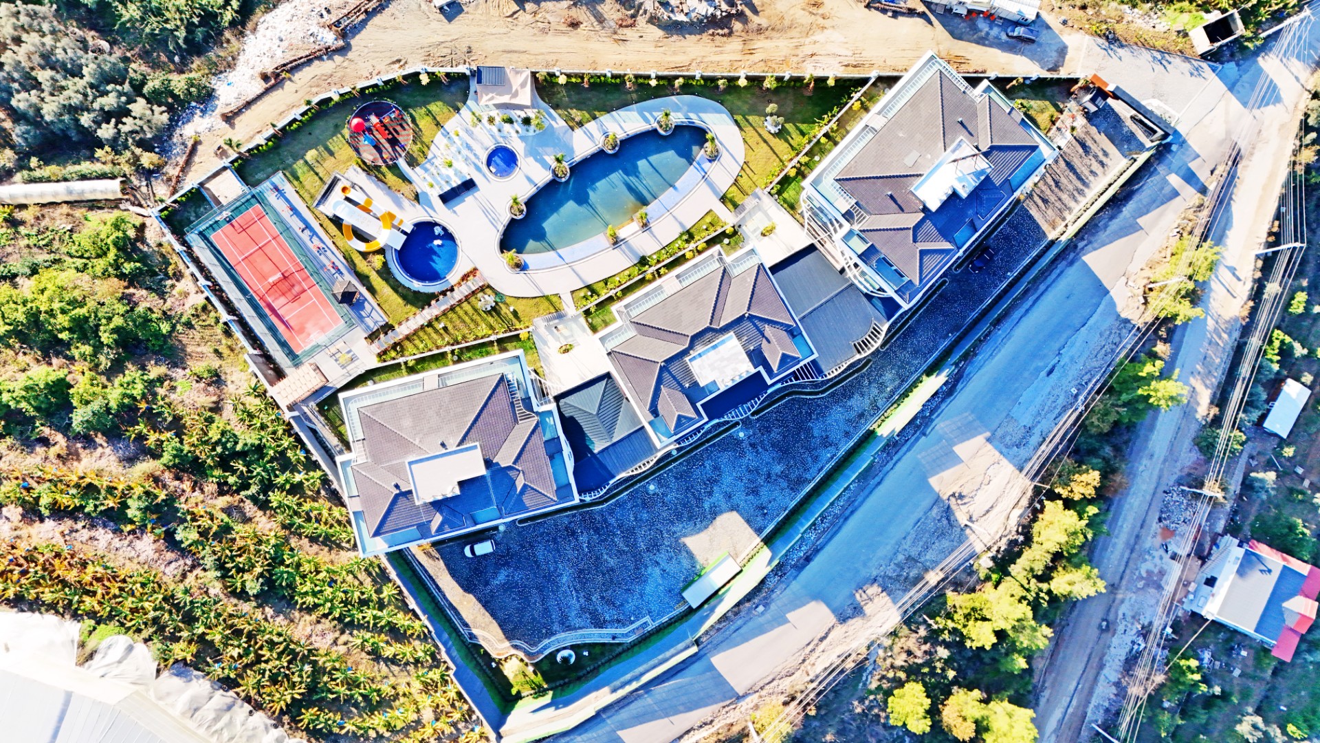 Fully Furnished 2+1 Garden Duplex with Sea & Pool Views in Kargıcak Kavi Velux Residence